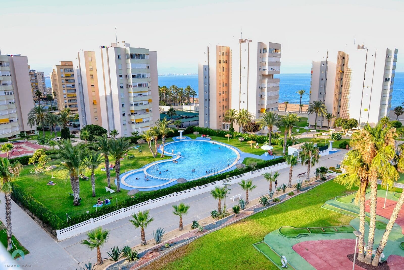 Apto. 3H en complejo residencial en Urbanova en Alicante