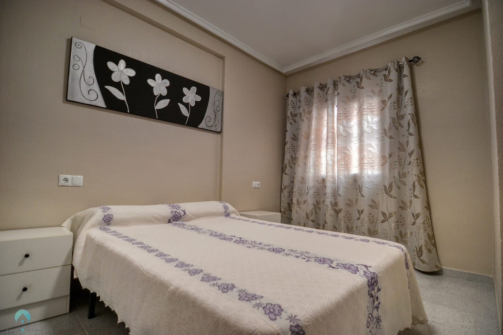 2 Bedroom Full Refurbished Beach Pool Apartment en Torrevieja