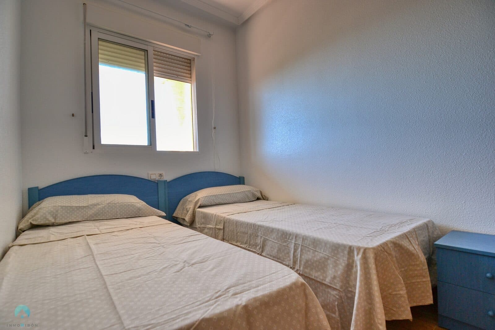 2 Bedroom Apartment with pool and beach — Orihuela Costa, foto 4