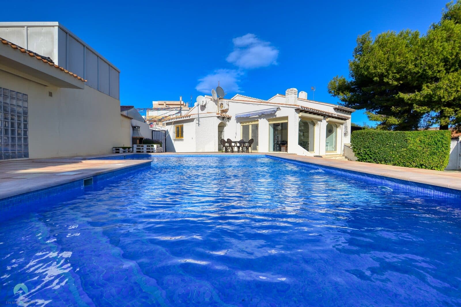 Precioso Chalet 3H con piscina privada 10 min caminado de la playa — Torrevieja, foto 2