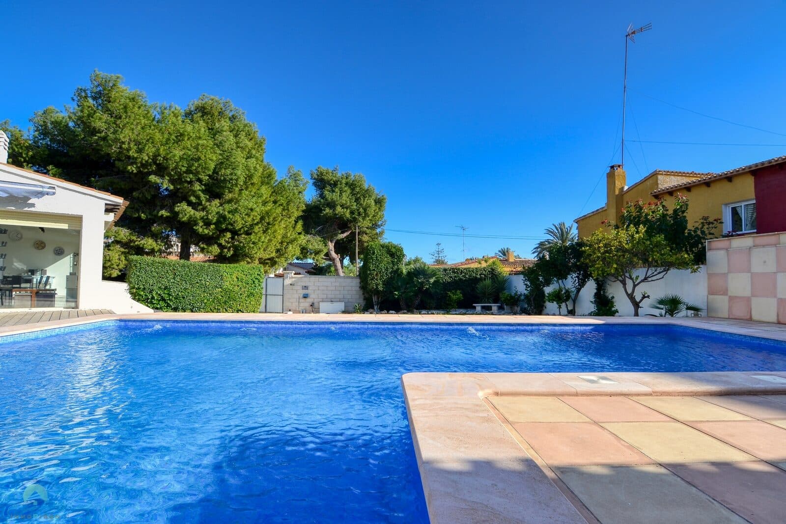 Precioso Chalet 3H con piscina privada 10 min caminado de la playa — Torrevieja, foto 4